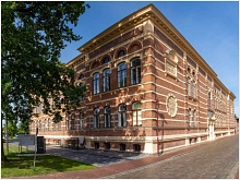 01 - Rathaus & Politik