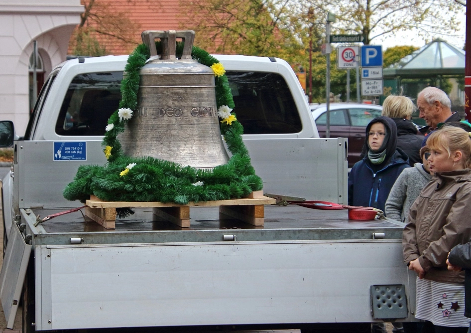 Ankunft der Glocke 3