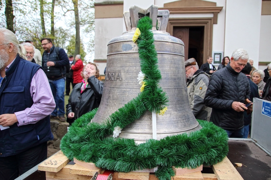 Ankunft der Glocke 4