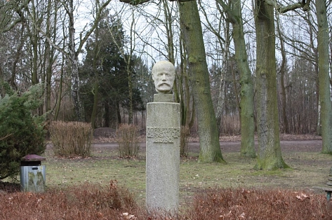 Denkmal für Friedrich Chrysander -&nbsp;&copy;&nbsp;Stadt Lübtheen