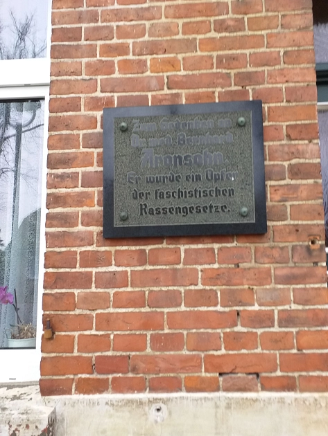 Gedenktafel an den jüdischen Arzt Dr. Aronsohn&nbsp;&copy;&nbsp;Stadt Lübtheen