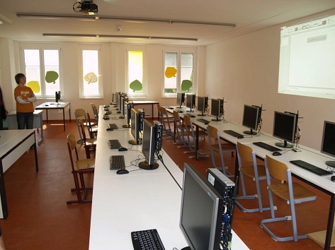 Lindenschule Lübtheen - Computerkabinett&nbsp;&copy;&nbsp;Jörn Lehmann